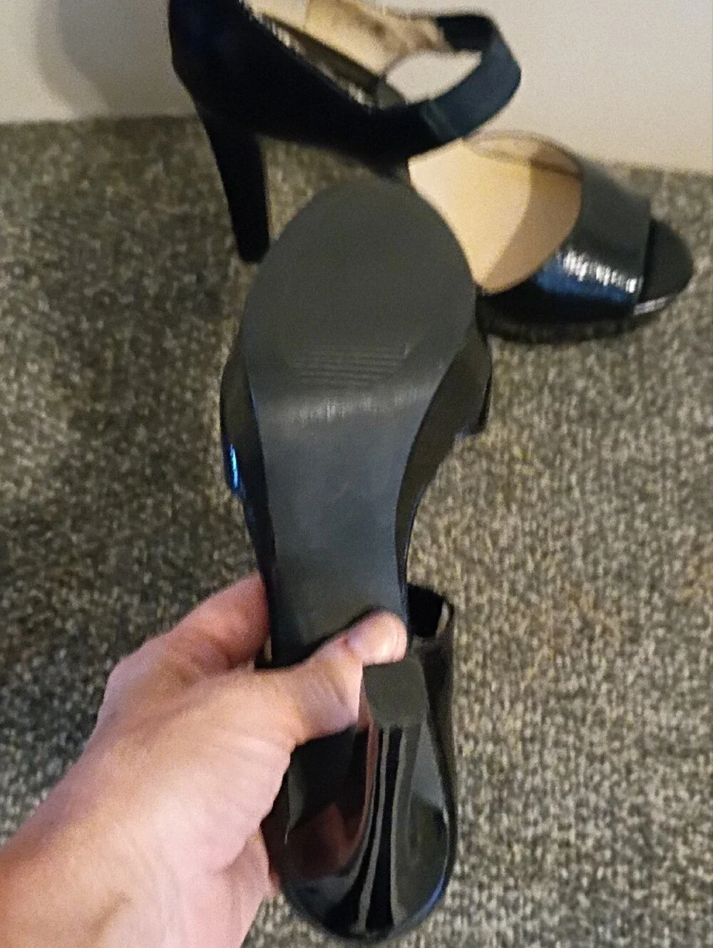 MICHAEL Michael Kors Black Patent Open-Toe Ankle-Strap Heels Size 6